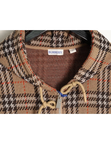 Burberry Large Check Blended Knitted Check Hooded Jacket,Burberry