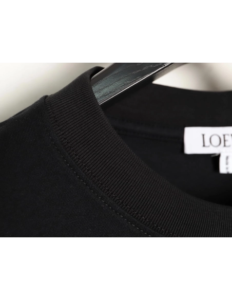 Loewe misplaced logo small embroidered long-sleeved T-shirt,Loewe