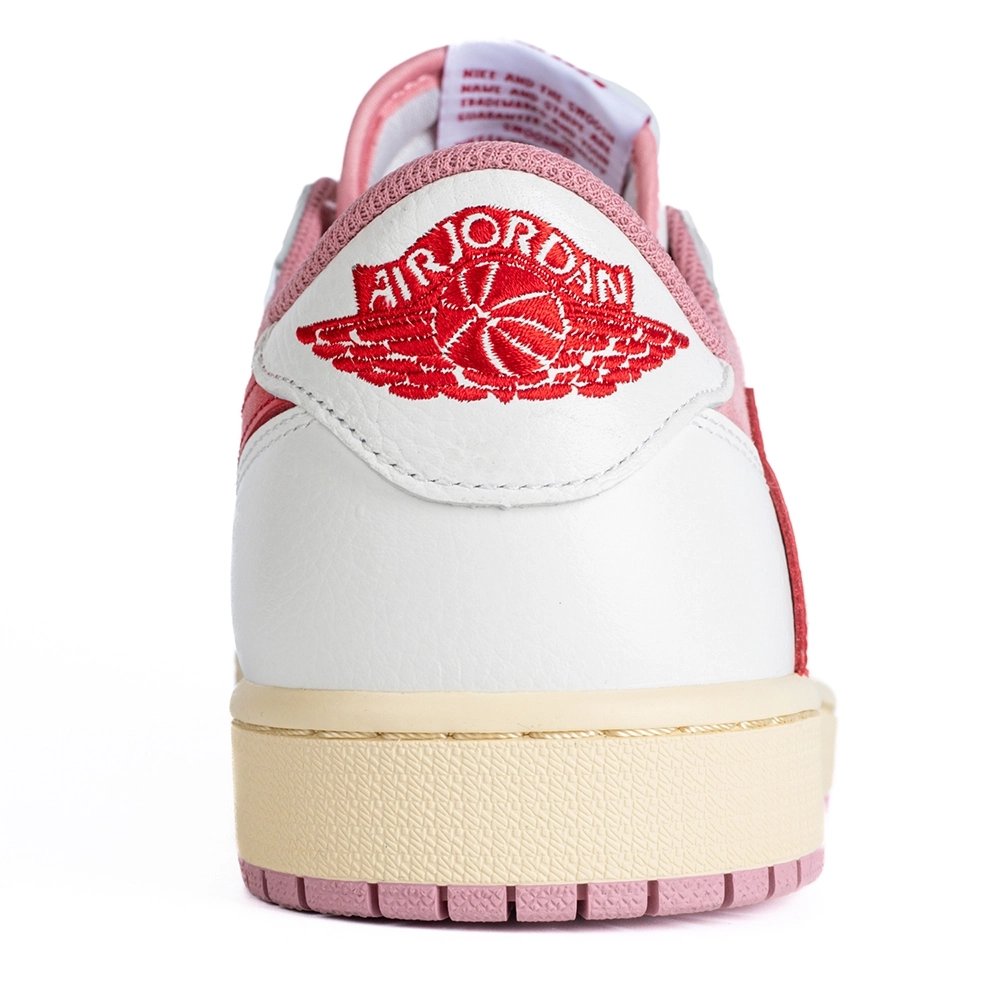 Travis Scott x Air Jordan 1 Low OG Shy Pink,AIR JORDAN 1 LOW