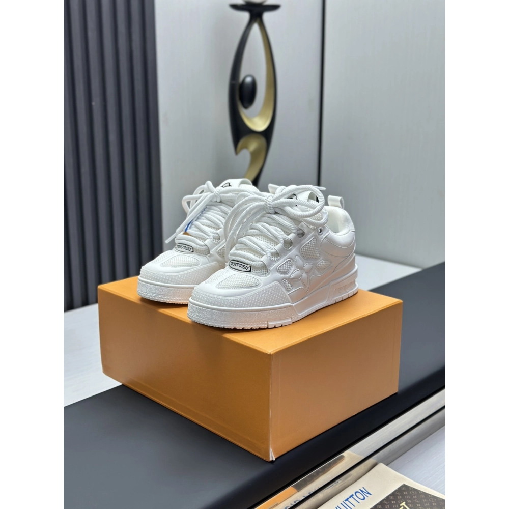 Louis Vuitton LV Skate Sneakers white Black with black back