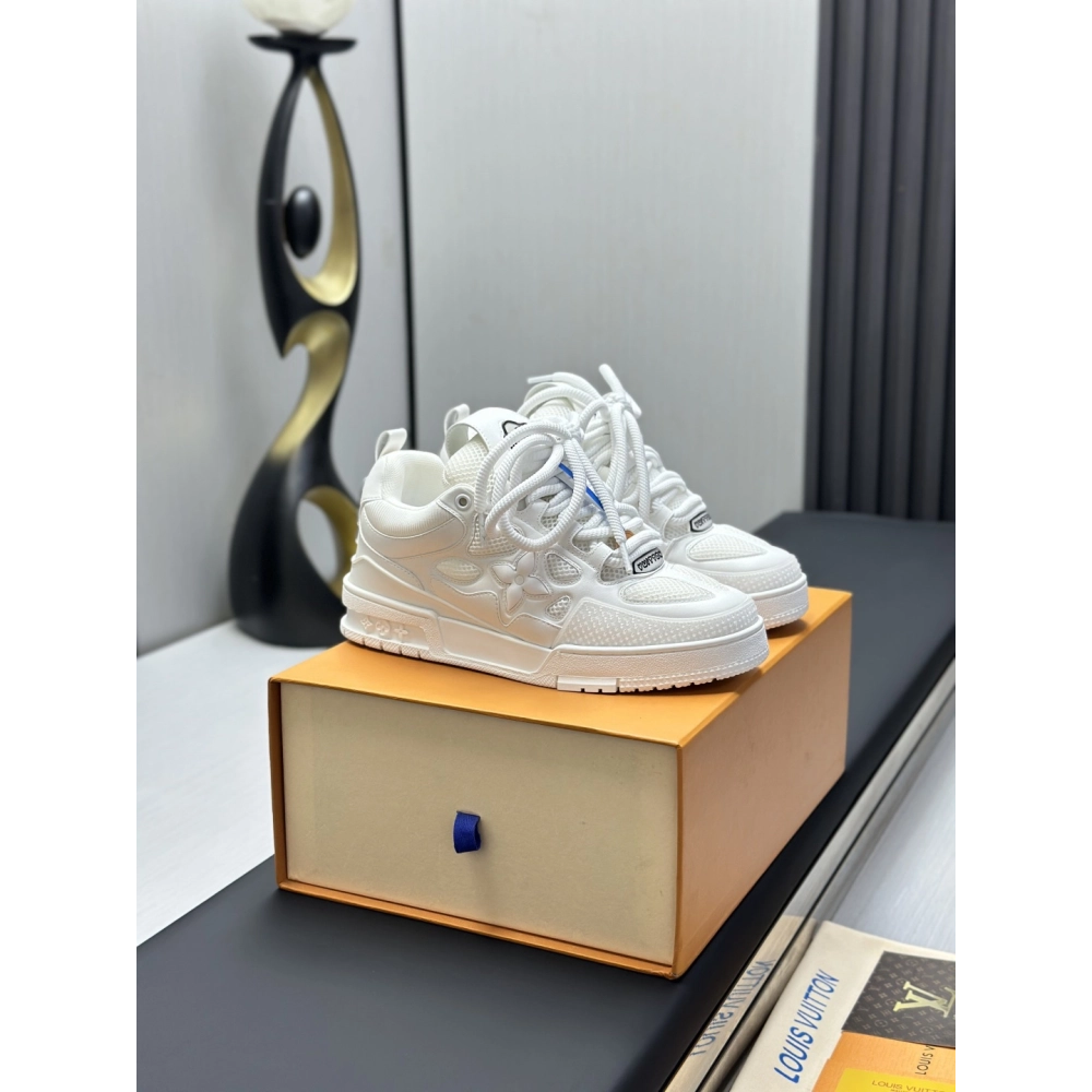 Louis Vuitton LV Skate Sneakers white Black with black back
