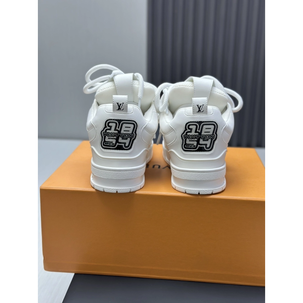 Louis Vuitton LV Skate Sneakers white Black with black back