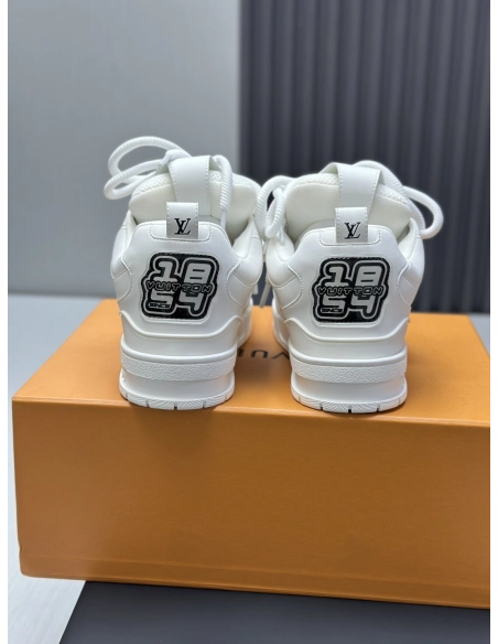 Louis Vuitton LV Skate Sneakers white Black with black back